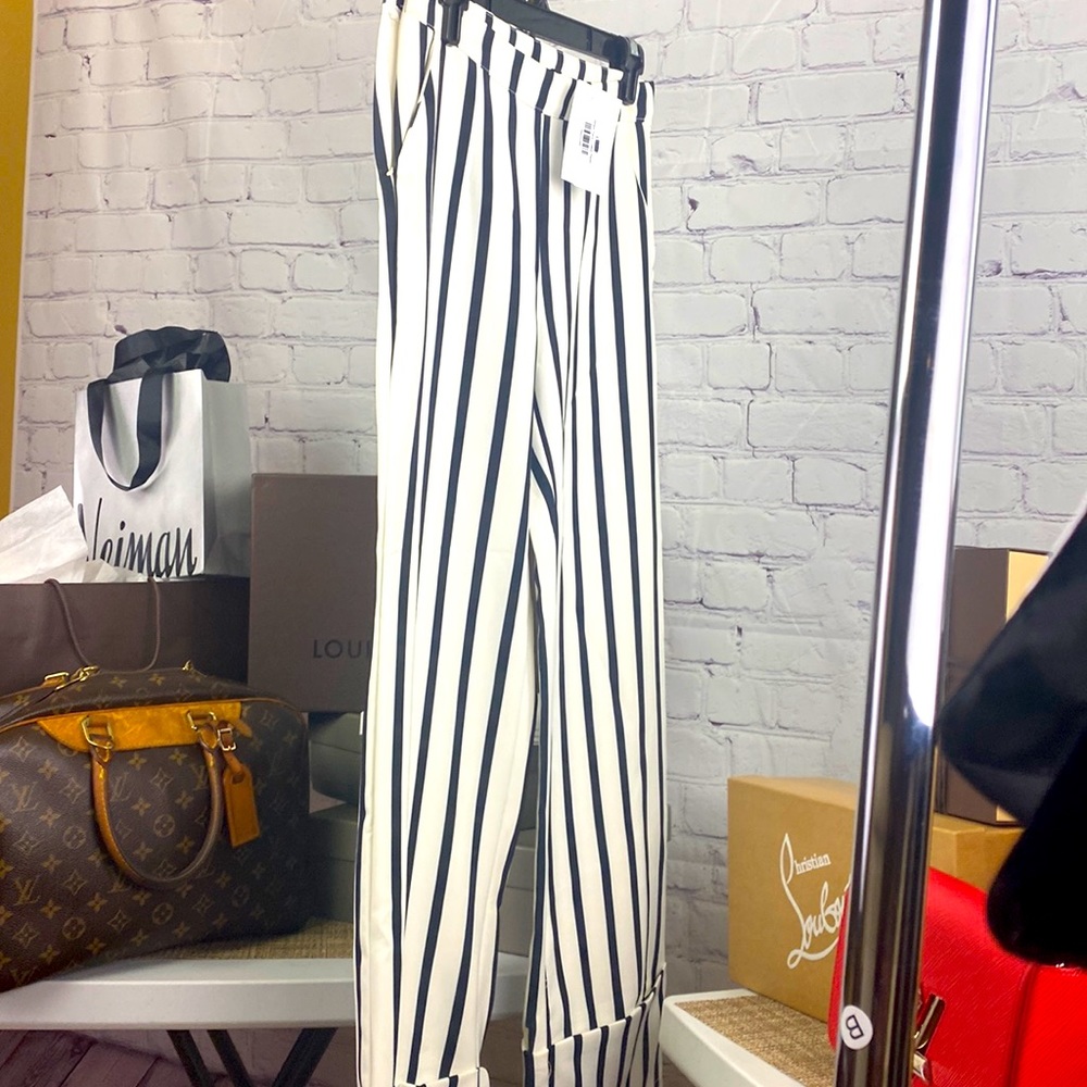 Beulah Style vertical black stripe on white pants side zipper faux wide cuff